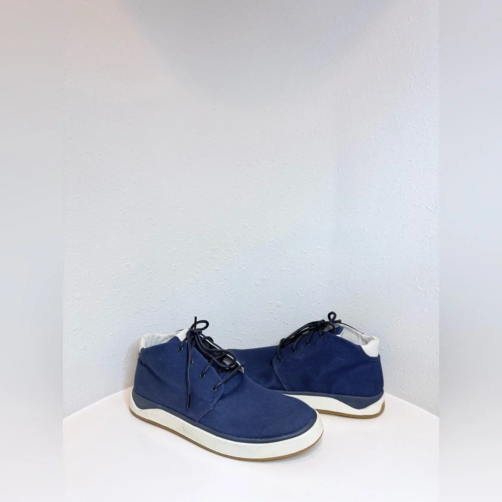 OluKai Papaku Men’s Navy Blue Canvas Chukka Boots Size 10.5 NEW